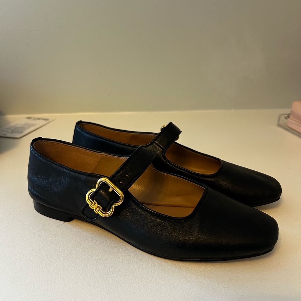 Sam Edelman Black leather Mary Jane Flats with Gold Buckle